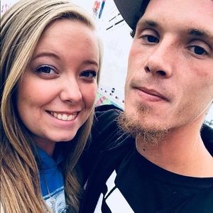 Meet your Posher, Curissa